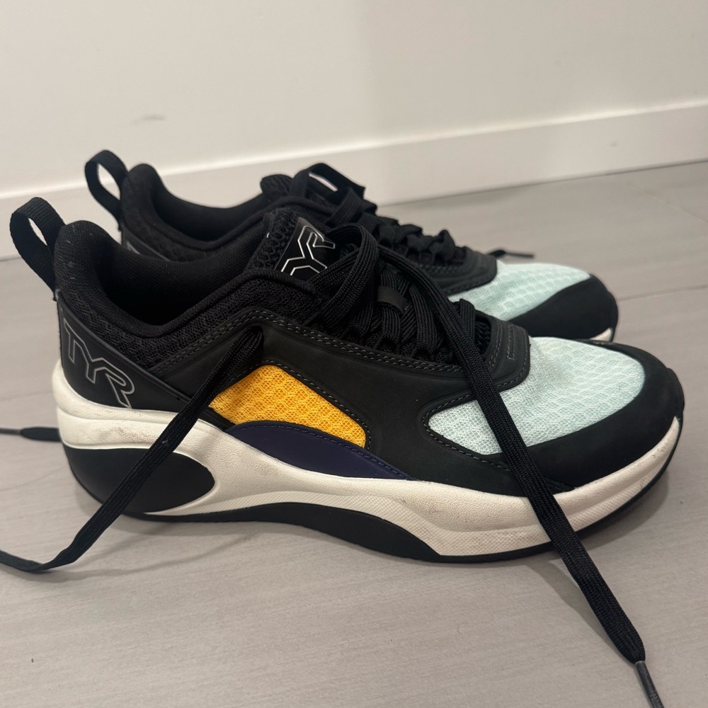 TYR CXT-FLOW Cross Trainer Shoes - Black/Teal/Yellow - Women’s 8.5 / Men’s 7